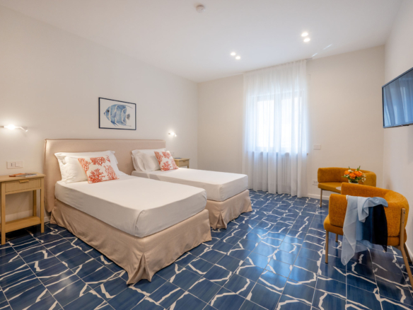 The Coral House Sorrento - master bedroom no.4 single beds view #1